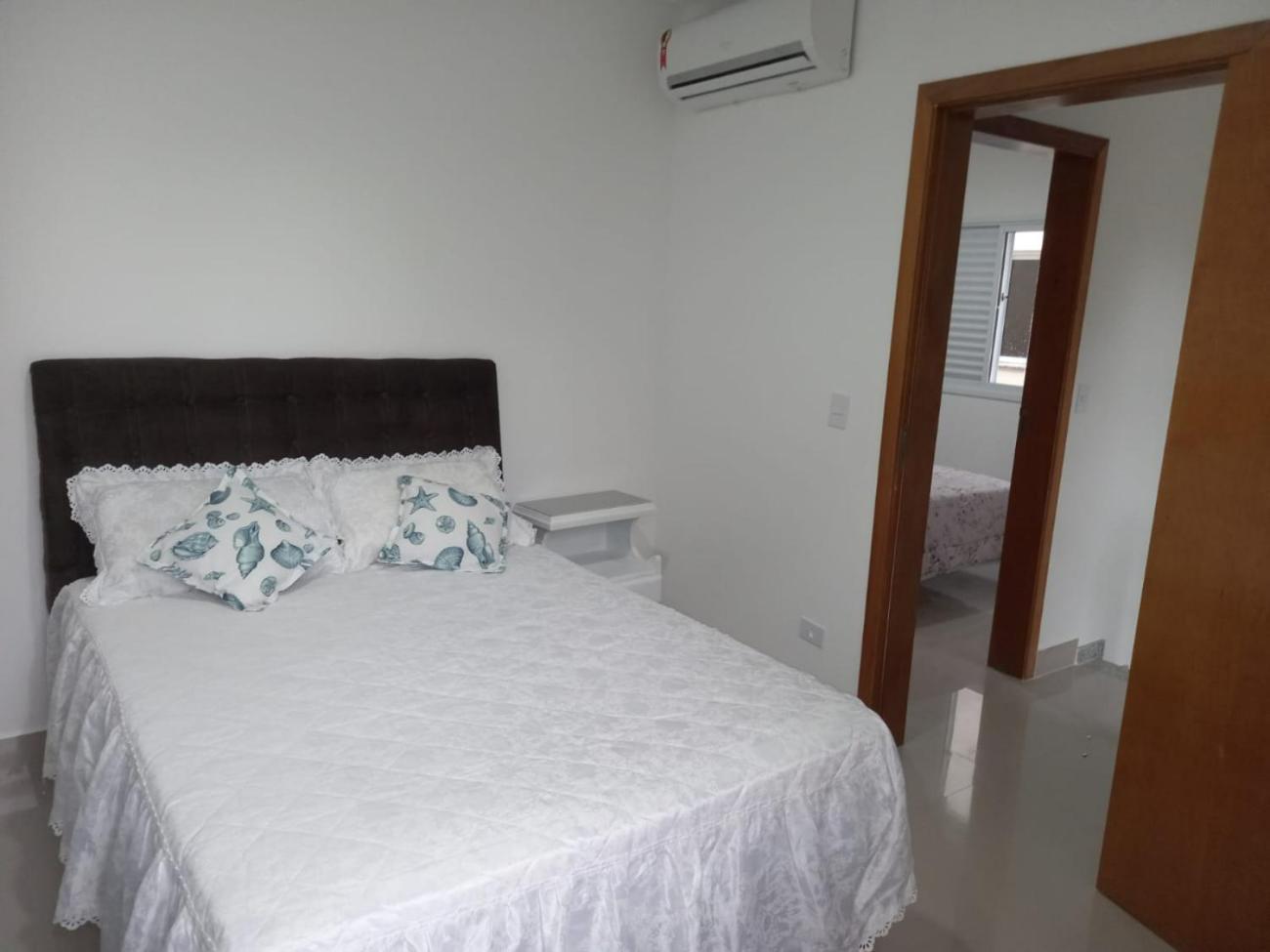 Sobrado 08 Com Duas Suites, Conf Guaruja Luaran gambar
